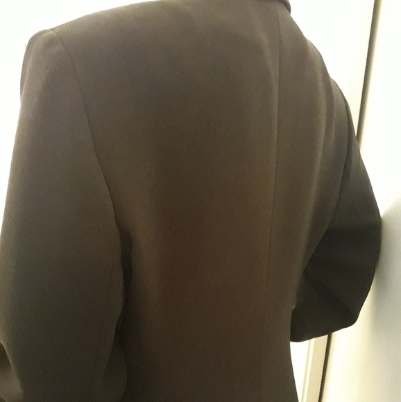 Ladies  office party/cocktail gray suit with pocket on jacket gentle worn S 12 - Picture 4 of 6